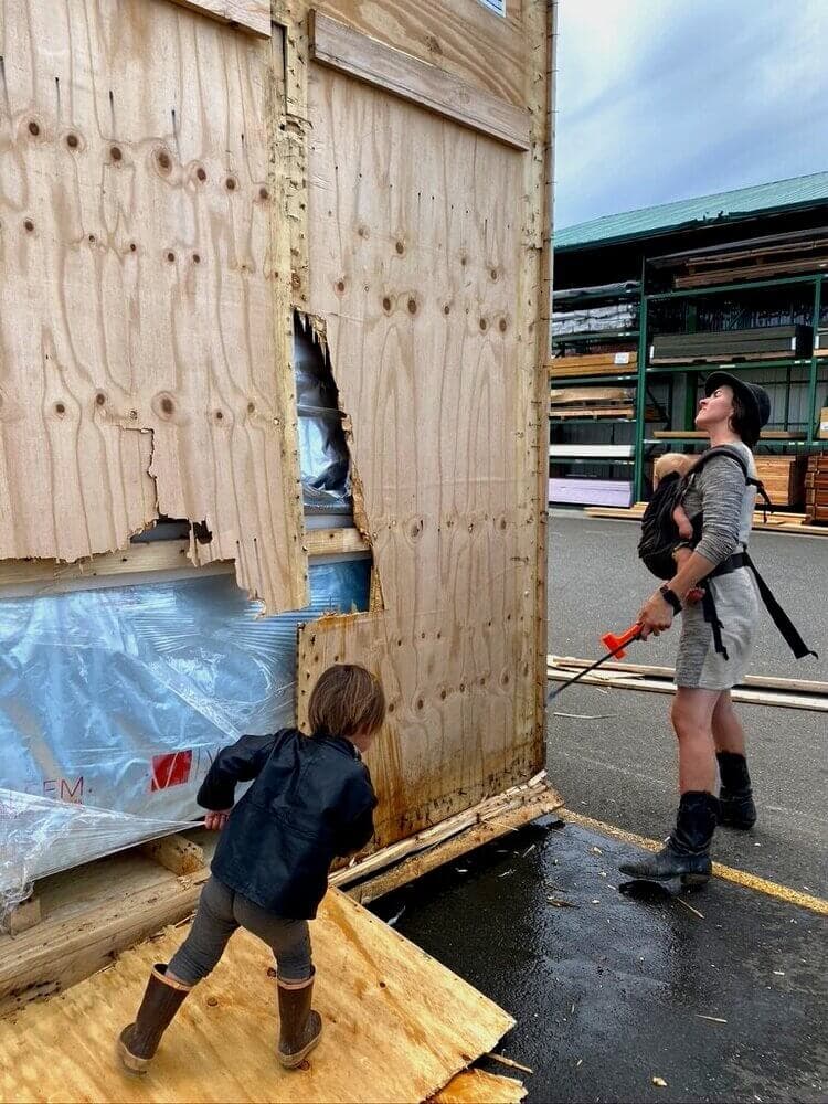 Crowbar Party! image 2