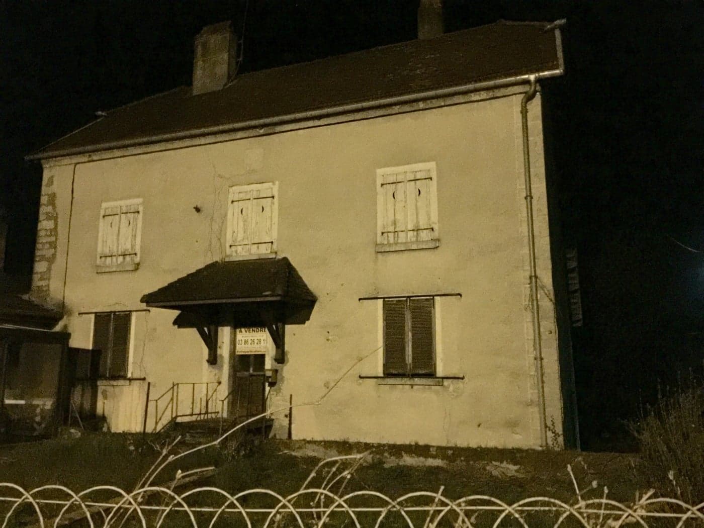 Day 3. Wednesday, 08 April 2015. Saligney, Franche-Comté, Le département du Jura, France image 1